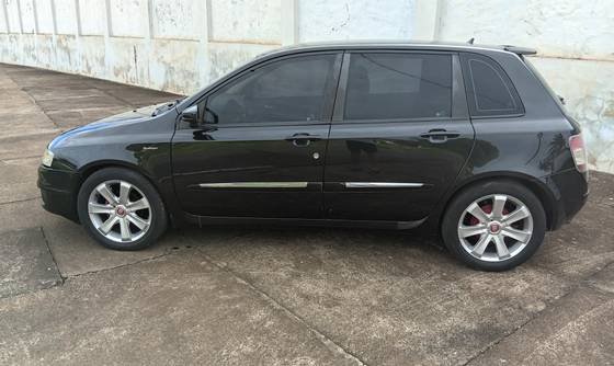 FIAT STILO 1.8 MPI 8V FLEX 4P AUTOMATIZADO